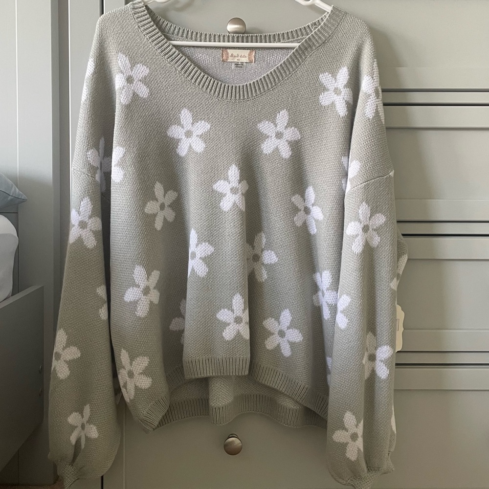 altard state sage green floral sweater